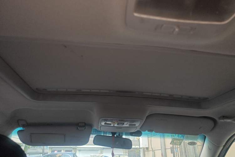Used Kia Sportage 2013 2.0L Manual Two-Wheel Drive GLS Headliner