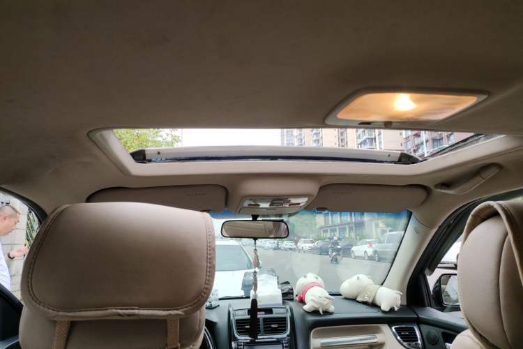 Used Kia Sportage 2013 2.0L Automatic Two-Wheel Drive DLX Trim Headliner