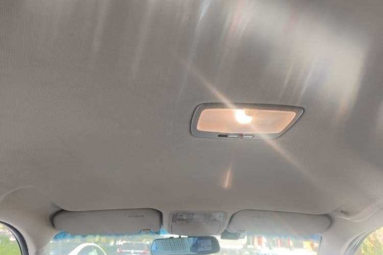 Used Kia Sportage 2013 2.0L Manual Two-Wheel Drive GL Trim Headliner