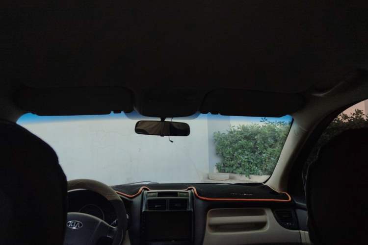 Used Kia Sportage 2013 2.0L Automatic Two-Wheel Drive GL Trim Headliner