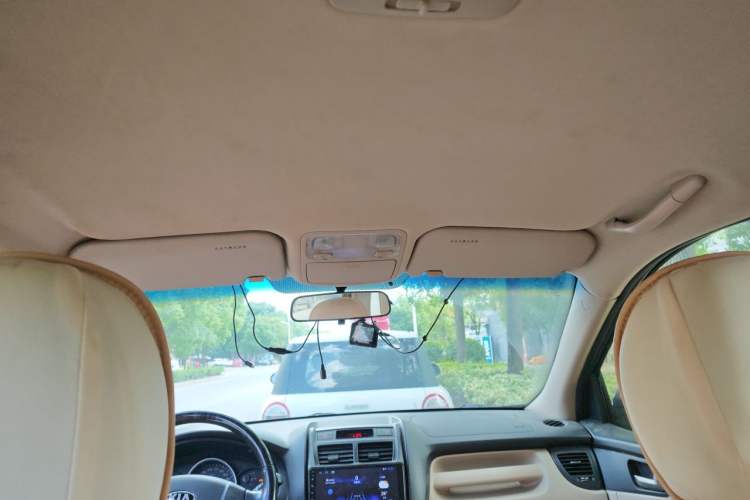 Used Kia Sportage 2013 2.0L Manual Two-Wheel Drive GL Trim Headliner