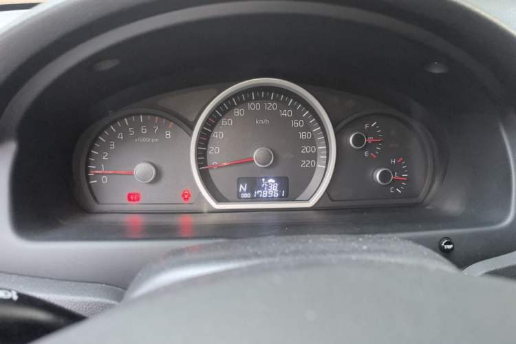 Used Kia Sportage 2013 2.0L Automatic Two-Wheel Drive DLX Trim Instrument Cluster