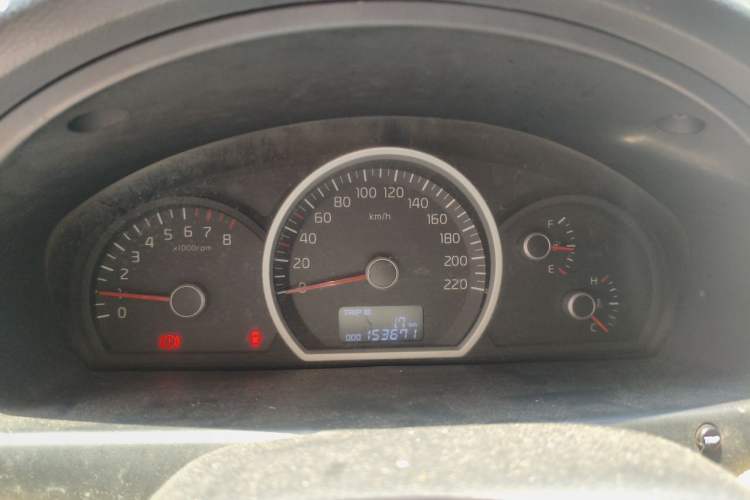 Used Kia Sportage 2013 2.0L Manual Two-Wheel Drive GL Trim Instrument Cluster