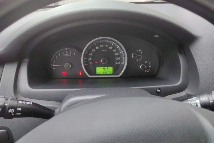 Used Kia Sportage 2013 2.0L Manual Two-Wheel Drive GLS Instrument Cluster