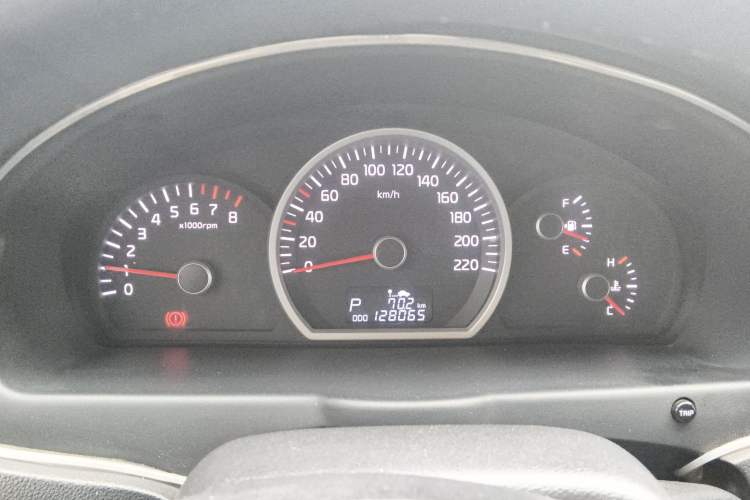 Used Kia Sportage 2013 2.0L Automatic Two-Wheel Drive GLS Trim Instrument Cluster