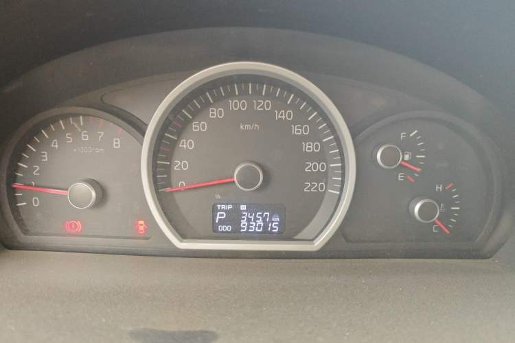 Used Kia Sportage 2013 2.0L Automatic Two-Wheel Drive GL Trim Instrument Cluster
