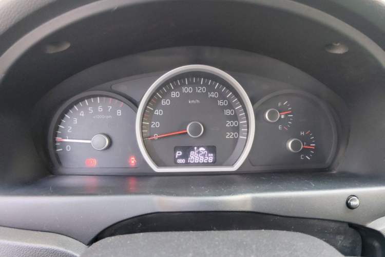 Used Kia Sportage 2013 2.0L Automatic Two-Wheel Drive GLS Trim Instrument Cluster
