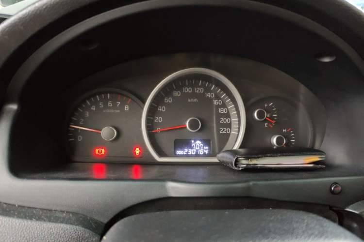Used Kia Sportage 2013 2.0L Manual Two-Wheel Drive GLS Instrument Cluster
