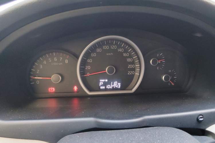 Used Kia Sportage 2013 2.0L Automatic Two-Wheel Drive GL Trim Instrument Cluster