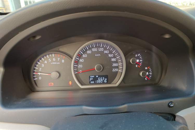 Used Kia Sportage 2013 2.0L Automatic Two-Wheel Drive GL Trim Instrument Cluster