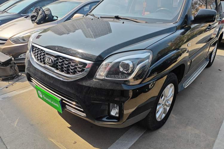Used Kia Sportage 2013 2.0L Manual Two-Wheel Drive GL Trim Left Front Headlight