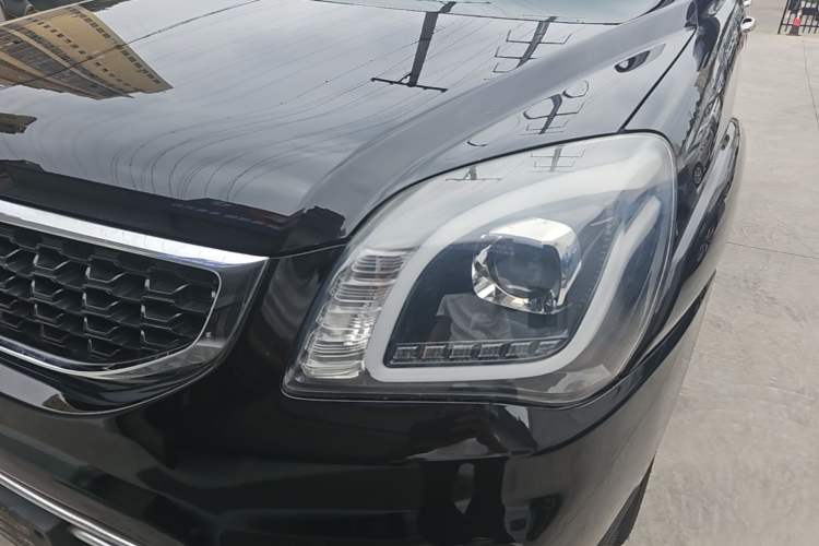 Used Kia Sportage 2013 2.0L Automatic Two-Wheel Drive GLS Trim Left Front Headlight