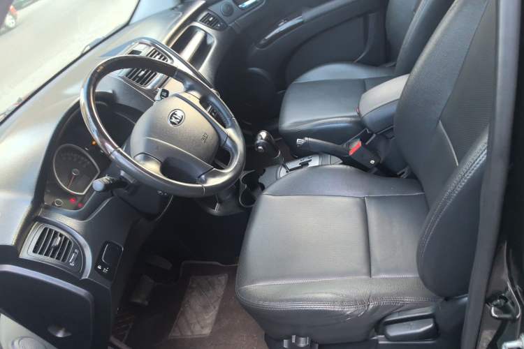 Used Kia Sportage 2013 2.0L Automatic Two-Wheel Drive GLS Trim Left Front Seat