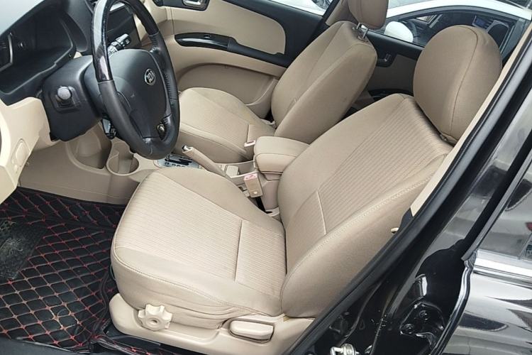 Used Kia Sportage 2013 2.0L Automatic Two-Wheel Drive GL Trim Left Front Seat