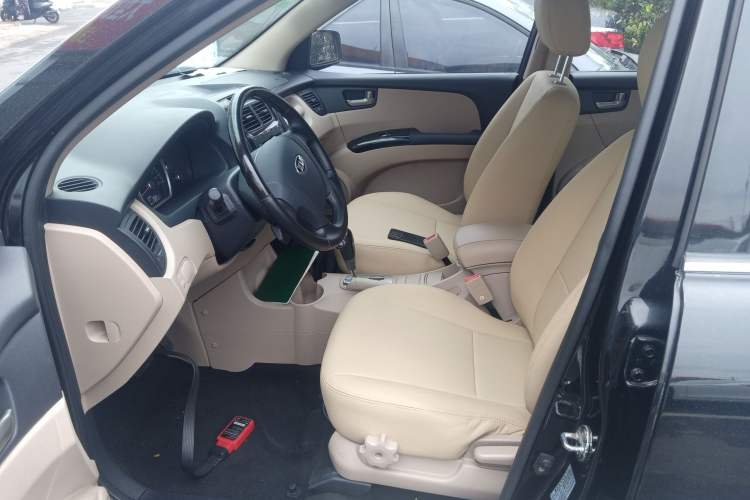 Used Kia Sportage 2013 2.0L Automatic Two-Wheel Drive GL Trim Left Front Seat