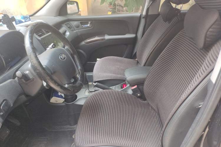 Used Kia Sportage 2013 2.0L Automatic Two-Wheel Drive DLX Trim Left Front Seat
