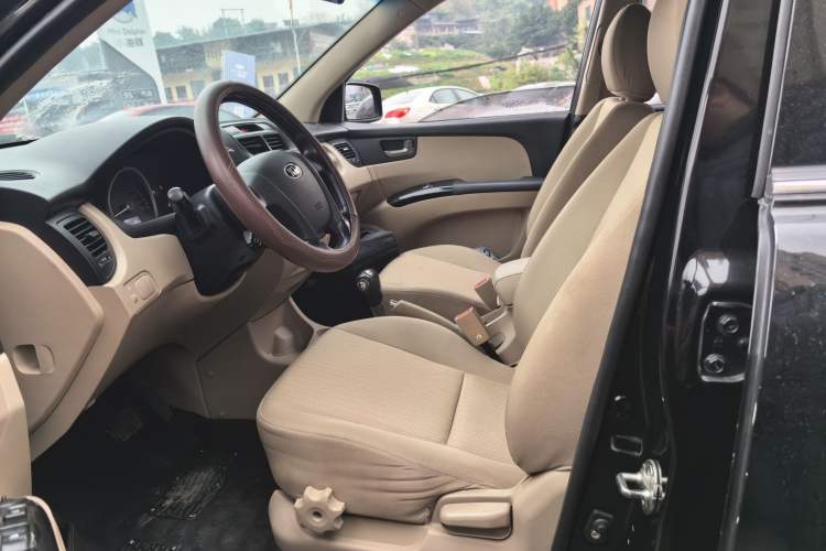 Used Kia Sportage 2013 2.0L Automatic Two-Wheel Drive GL Trim Left Front Seat
