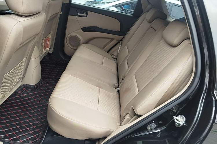Used Kia Sportage 2013 2.0L Automatic Two-Wheel Drive GL Trim Left Rear Seat