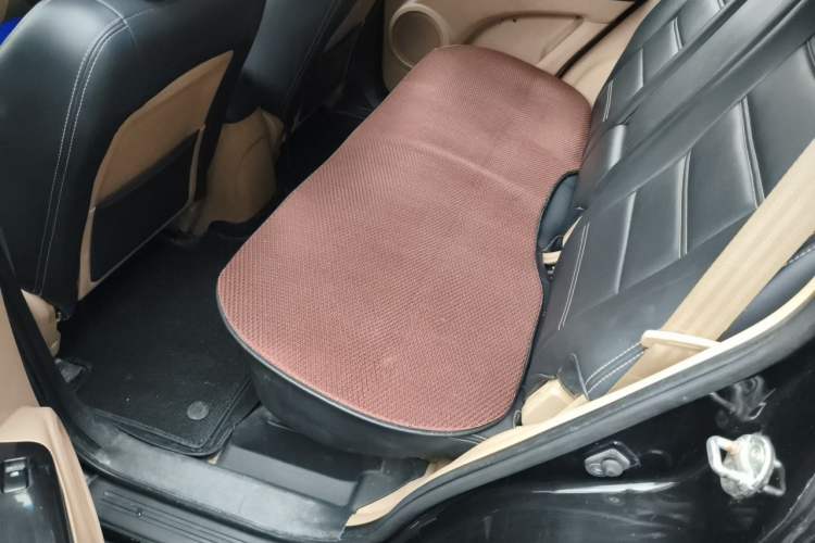 Used Kia Sportage 2013 2.0L Automatic Two-Wheel Drive GL Trim Left Rear Seat
