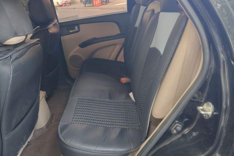 Used Kia Sportage 2013 2.0L Automatic Two-Wheel Drive GL Trim Left Rear Seat