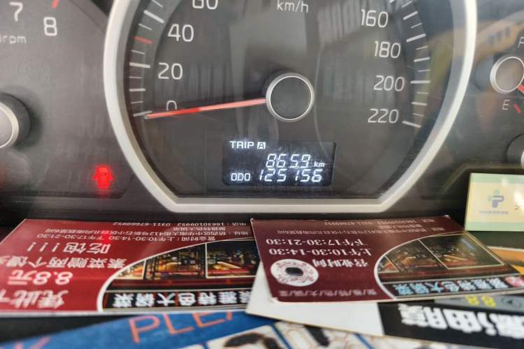 Used Kia Sportage 2013 2.0L Manual Two-Wheel Drive GL Trim Odometer Close Up