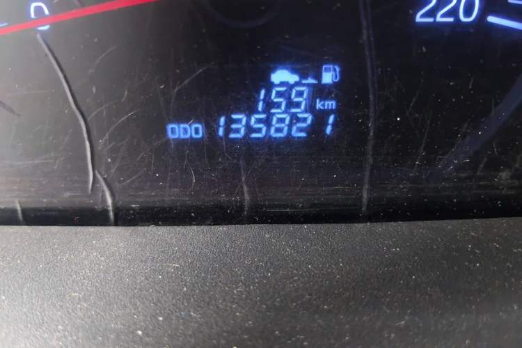 Used Kia Sportage 2013 2.0L Manual Two-Wheel Drive GLS Odometer Close Up