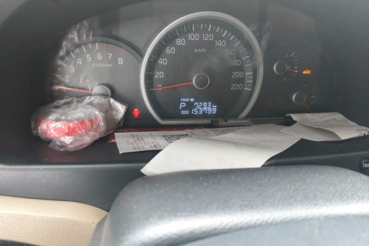 Used Kia Sportage 2013 2.0L Automatic Two-Wheel Drive GL Trim Odometer Close Up