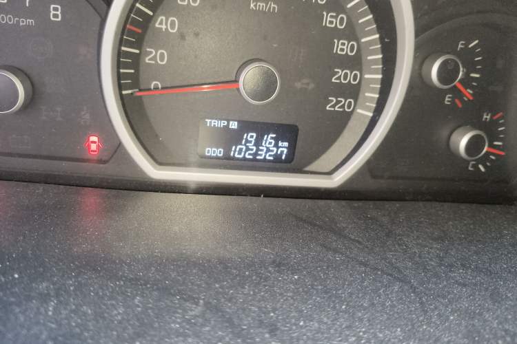 Used Kia Sportage 2013 2.0L Manual Two-Wheel Drive GL Trim Odometer Close Up