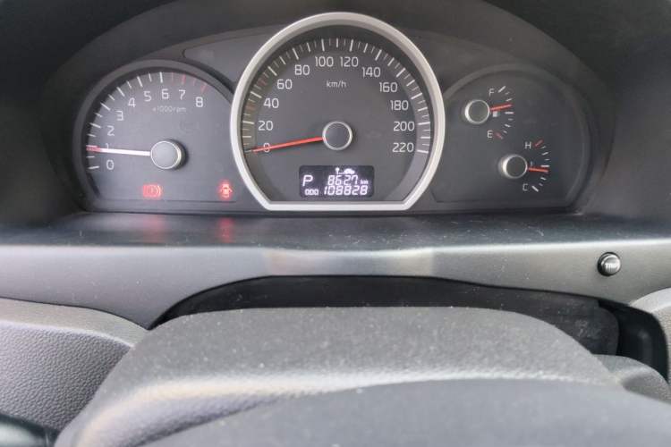 Used Kia Sportage 2013 2.0L Automatic Two-Wheel Drive GLS Trim Odometer Close Up