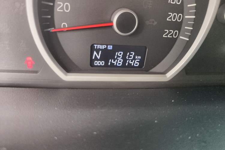 Used Kia Sportage 2013 2.0L Automatic Two-Wheel Drive GL Trim Odometer Close Up