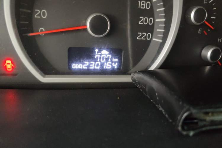 Used Kia Sportage 2013 2.0L Manual Two-Wheel Drive GLS Odometer Close Up