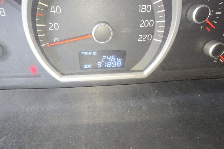 Used Kia Sportage 2013 2.0L Manual Two-Wheel Drive GL Trim Odometer Close Up