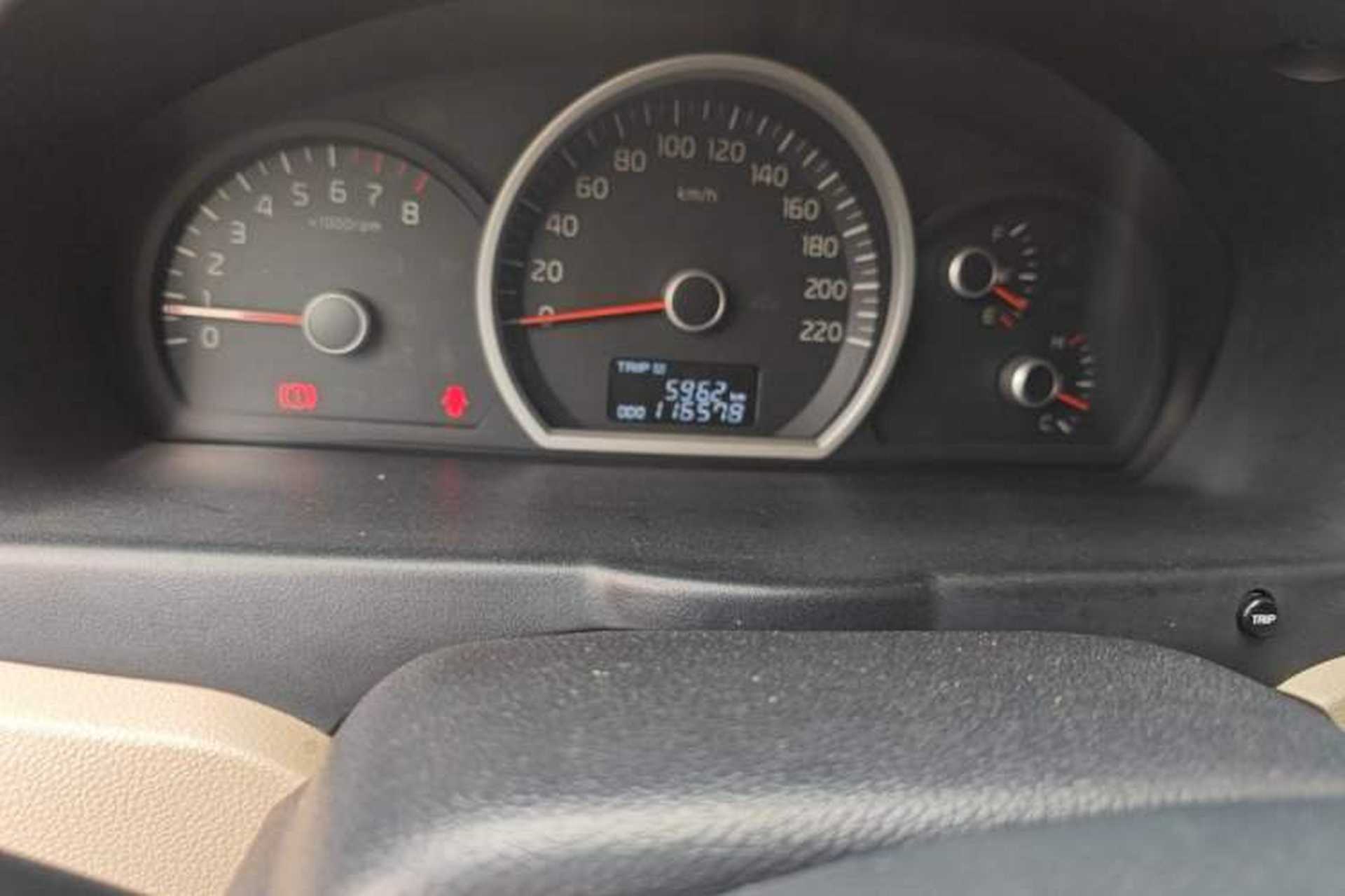 Used Kia Sportage 2013 2.0L Manual Two-Wheel Drive GL Trim Odometer Close Up
