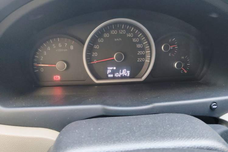 Used Kia Sportage 2013 2.0L Automatic Two-Wheel Drive GL Trim Odometer Close Up