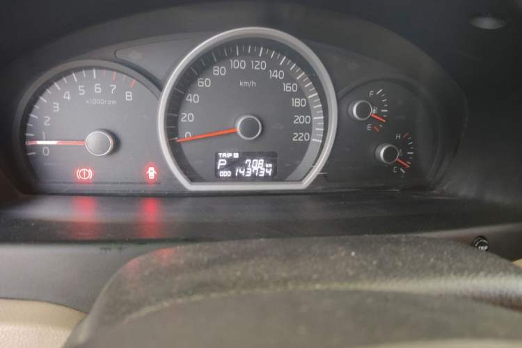 Used Kia Sportage 2013 2.0L Automatic Two-Wheel Drive GL Trim Odometer Close Up