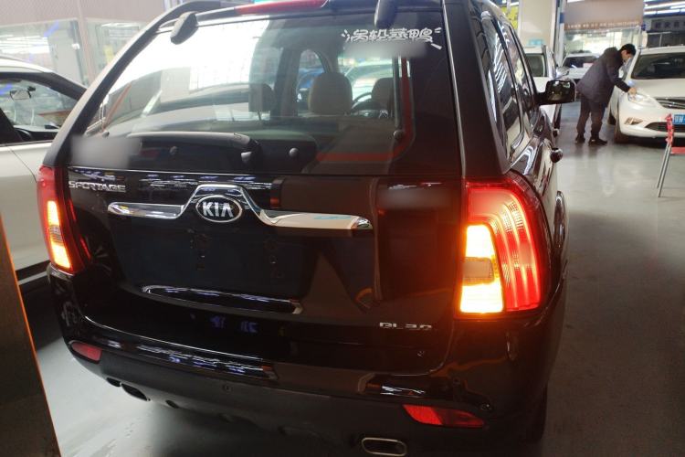 Used Kia Sportage 2013 2.0L Automatic Two-Wheel Drive GL Trim Rear