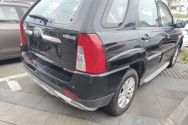 Used Kia Sportage 2013 2.0L Manual Two-Wheel Drive GL Trim Rear Right 45 Deg