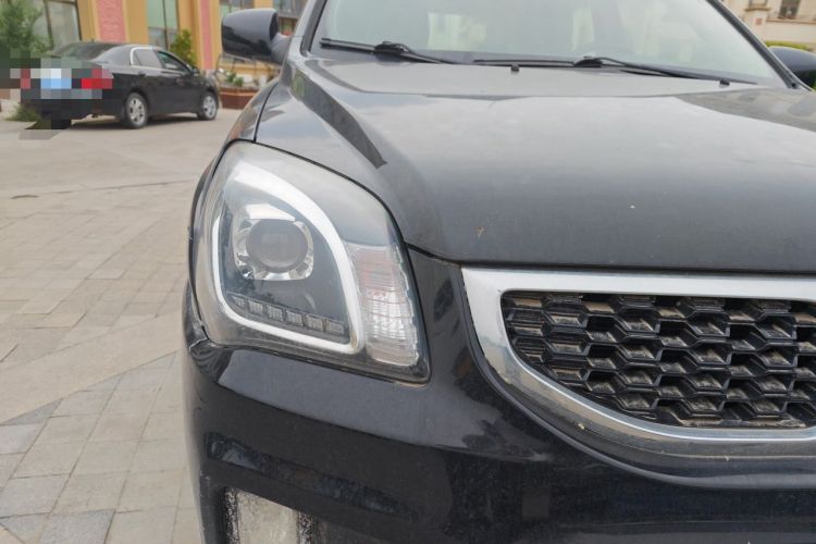 Used Kia Sportage 2013 2.0L Automatic Two-Wheel Drive GL Trim Right Front Headlight