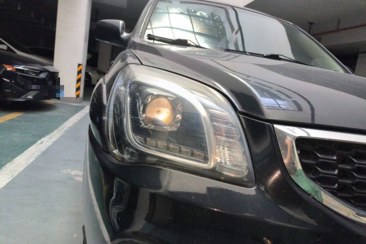 Used Kia Sportage 2013 2.0L Automatic Two-Wheel Drive GL Trim Right Front Headlight