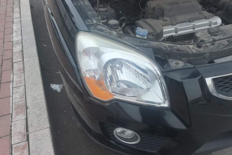 Used Kia Sportage 2013 2.0L Automatic Two-Wheel Drive GL Trim Right Front Headlight