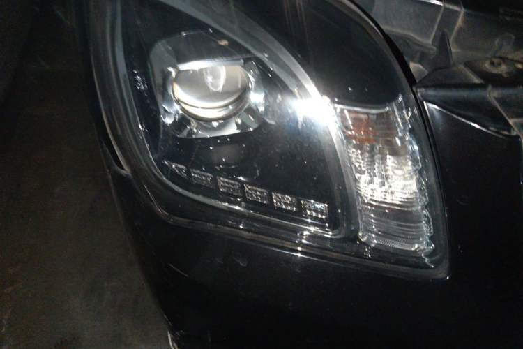 Used Kia Sportage 2013 2.0L Automatic Two-Wheel Drive GL Trim Right Front Headlight