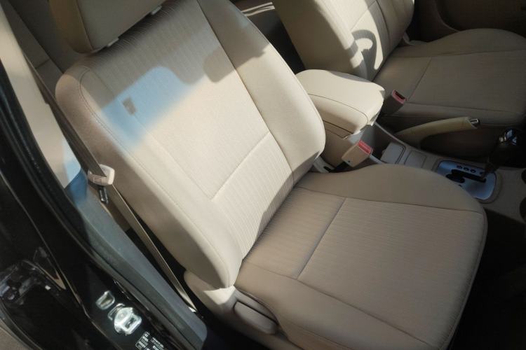 Used Kia Sportage 2013 2.0L Automatic Two-Wheel Drive GL Trim Right Front Seat