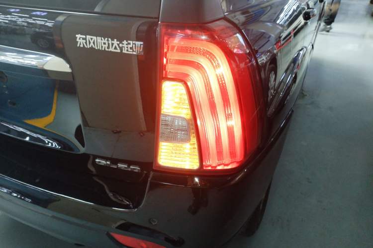 Used Kia Sportage 2013 2.0L Automatic Two-Wheel Drive GL Trim Right Rear Taillight