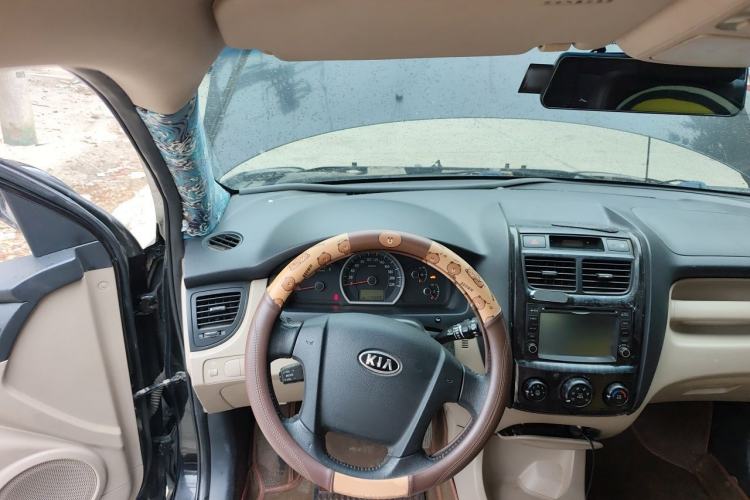 Used Kia Sportage 2013 2.0L Automatic Two-Wheel Drive GL Trim Steering Wheel