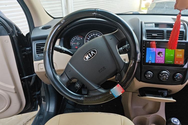 Used Kia Sportage 2013 2.0L Manual Two-Wheel Drive GL Trim Steering Wheel