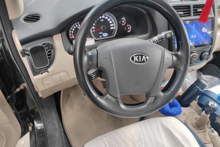 Used Kia Sportage 2013 2.0L Manual Two-Wheel Drive GL Trim Steering Wheel