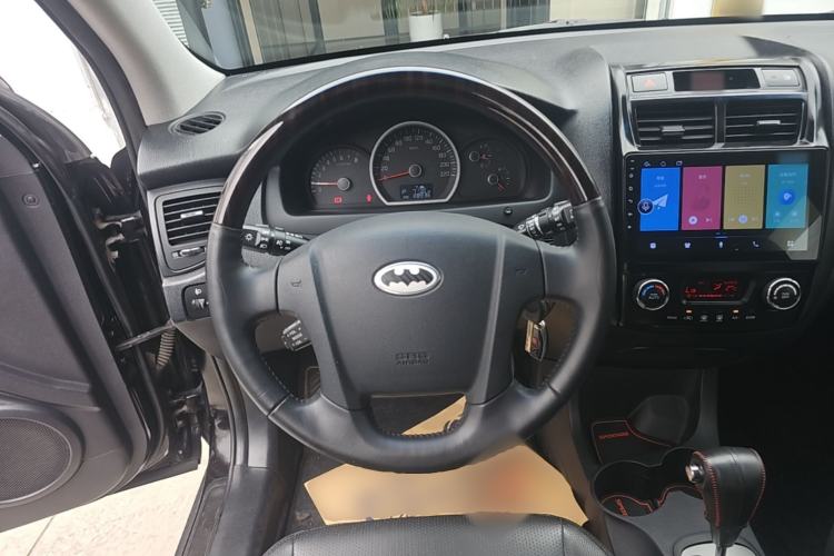 Used Kia Sportage 2013 2.0L Automatic Two-Wheel Drive GLS Trim Steering Wheel