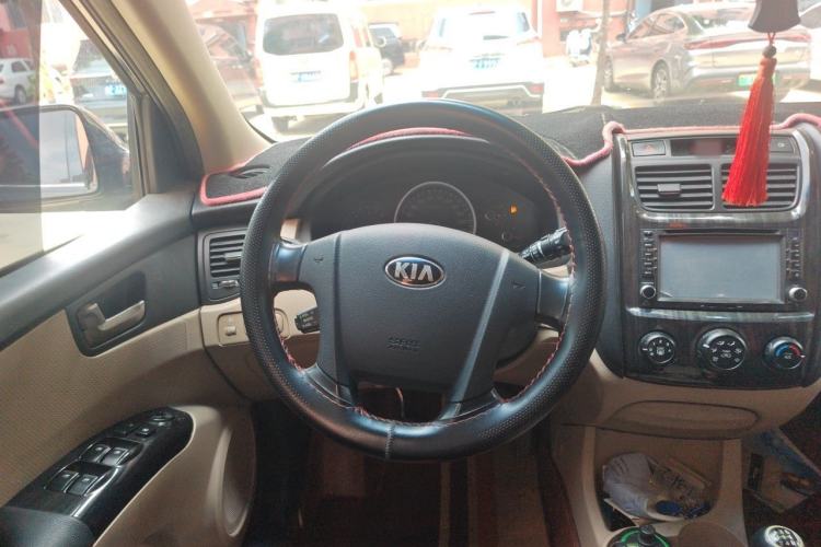 Used Kia Sportage 2013 2.0L Manual Two-Wheel Drive GL Trim Steering Wheel
