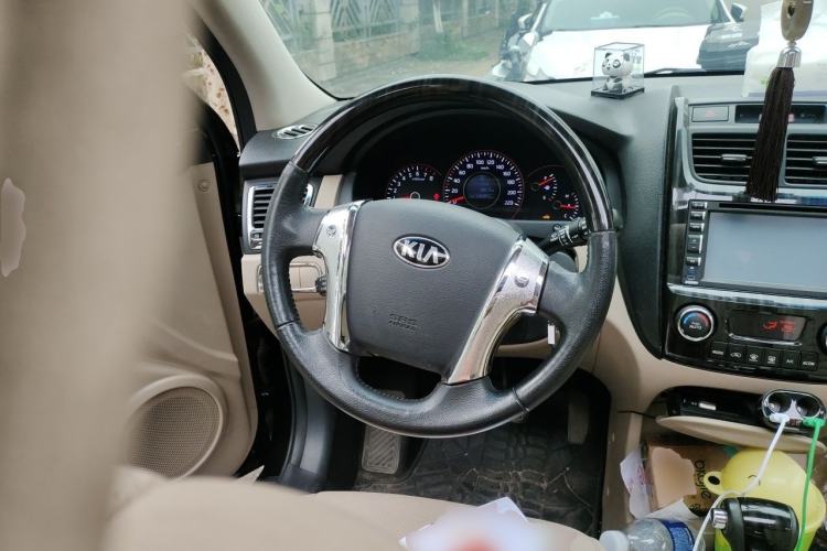 Used Kia Sportage 2013 2.0L Automatic Two-Wheel Drive DLX Trim Steering Wheel