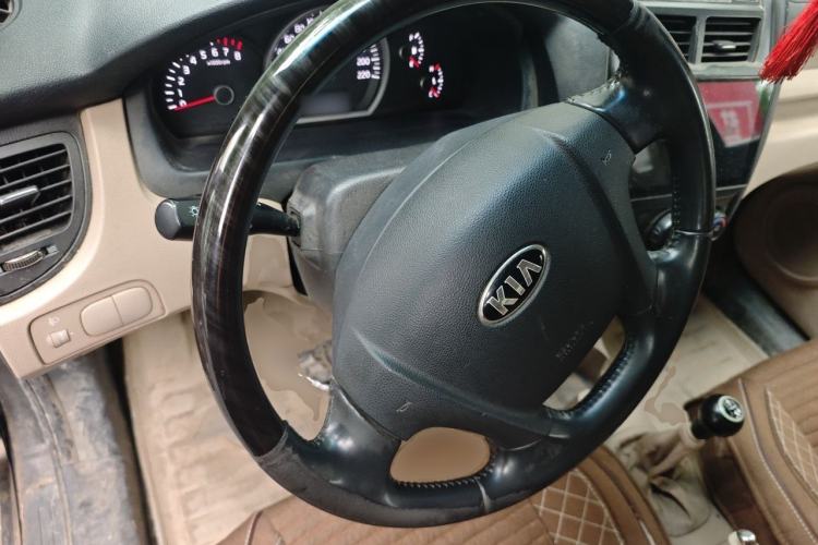 Used Kia Sportage 2013 2.0L Manual Two-Wheel Drive GL Trim Steering Wheel